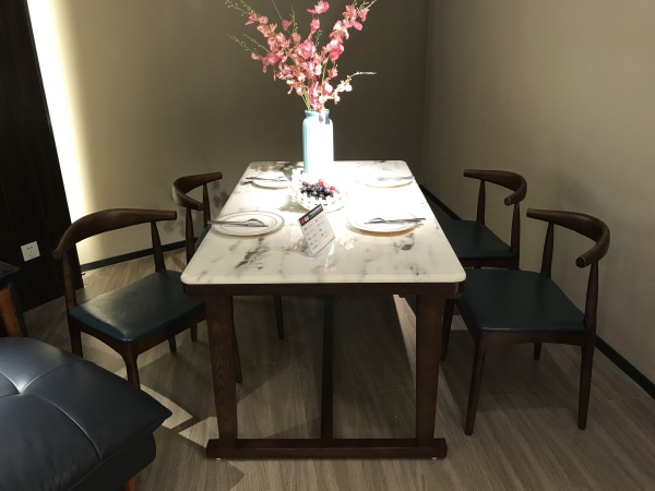 326餐臺(tái)2_看圖王.jpg